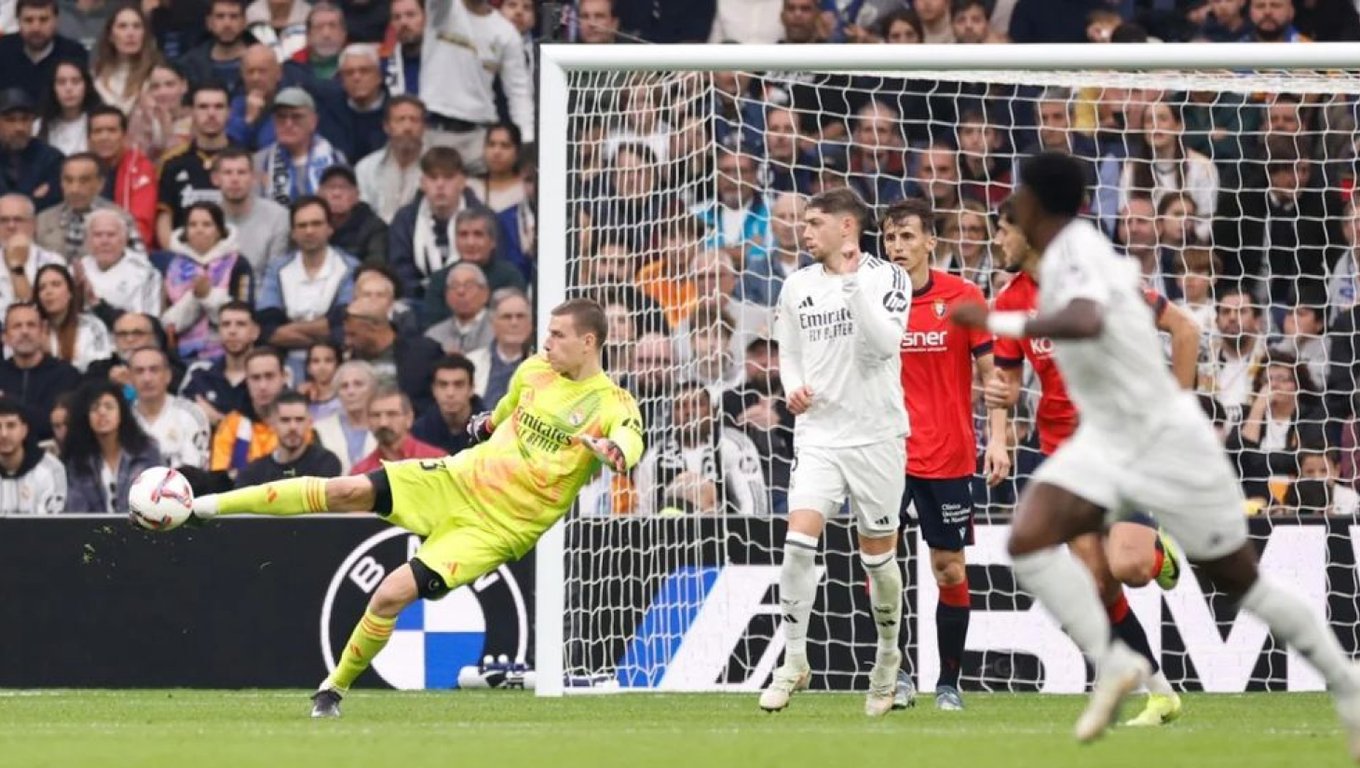 Андрій Лунін