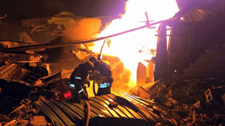 РФ била дронами та "градами" по Дніпропетровщині — є загиблі та руйнування - 285x160