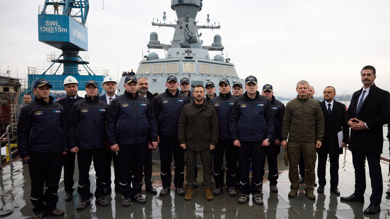 Катери та кораблі — як Захід посилює Україну на морі - 250x140