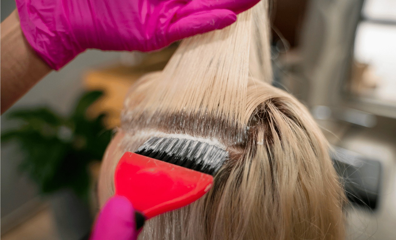 Освітлювання волосся дуже тяжкий процес для них