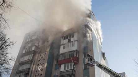 Чудом выжил — из-под завалов в Тернополе достали парня - 290x166