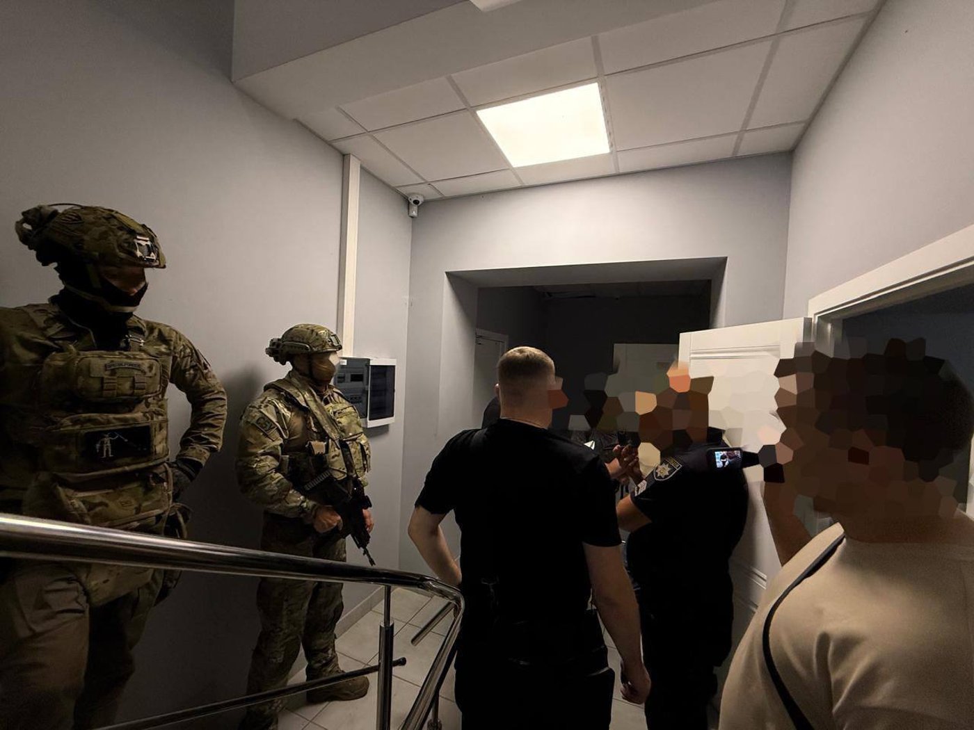 Обшуки в НАБУ