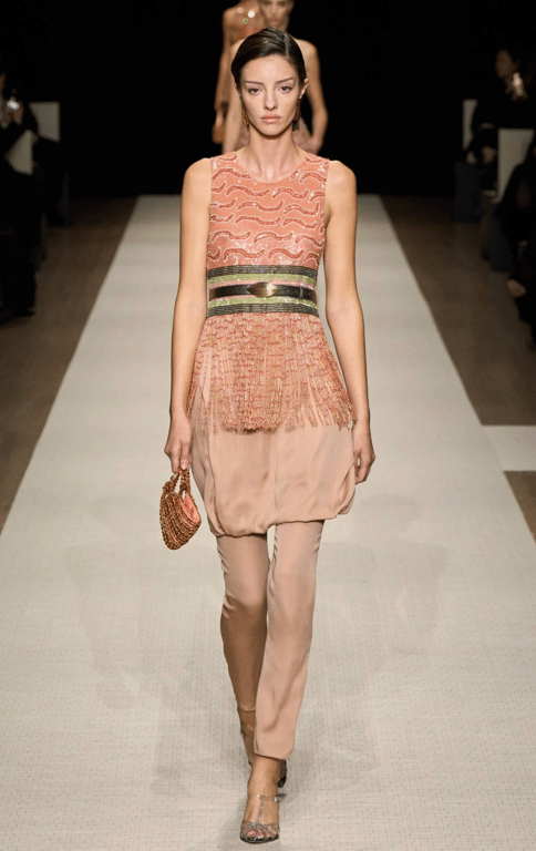 Босоніжки, що варті уваги влітку 2025