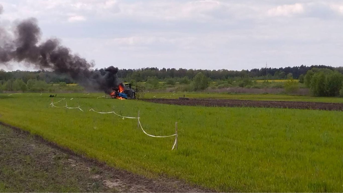 В Ровенской области трактор подорвался на мине