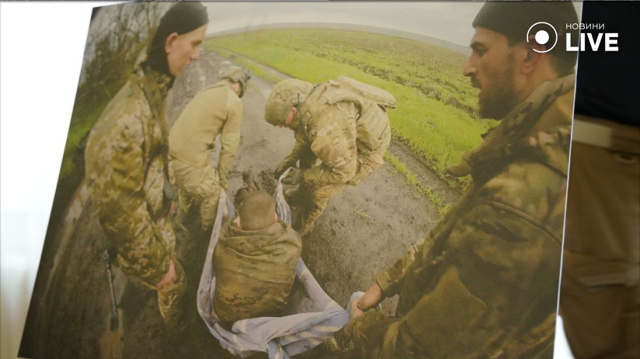 Кадры из жизни героев — в Киеве открылась выставка ГУР - фото 5