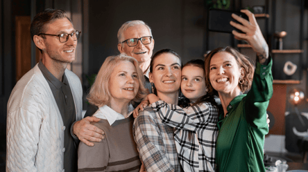 Годы рождения бумеров, миллениалов и зумеров — проверьте свой - 285x160