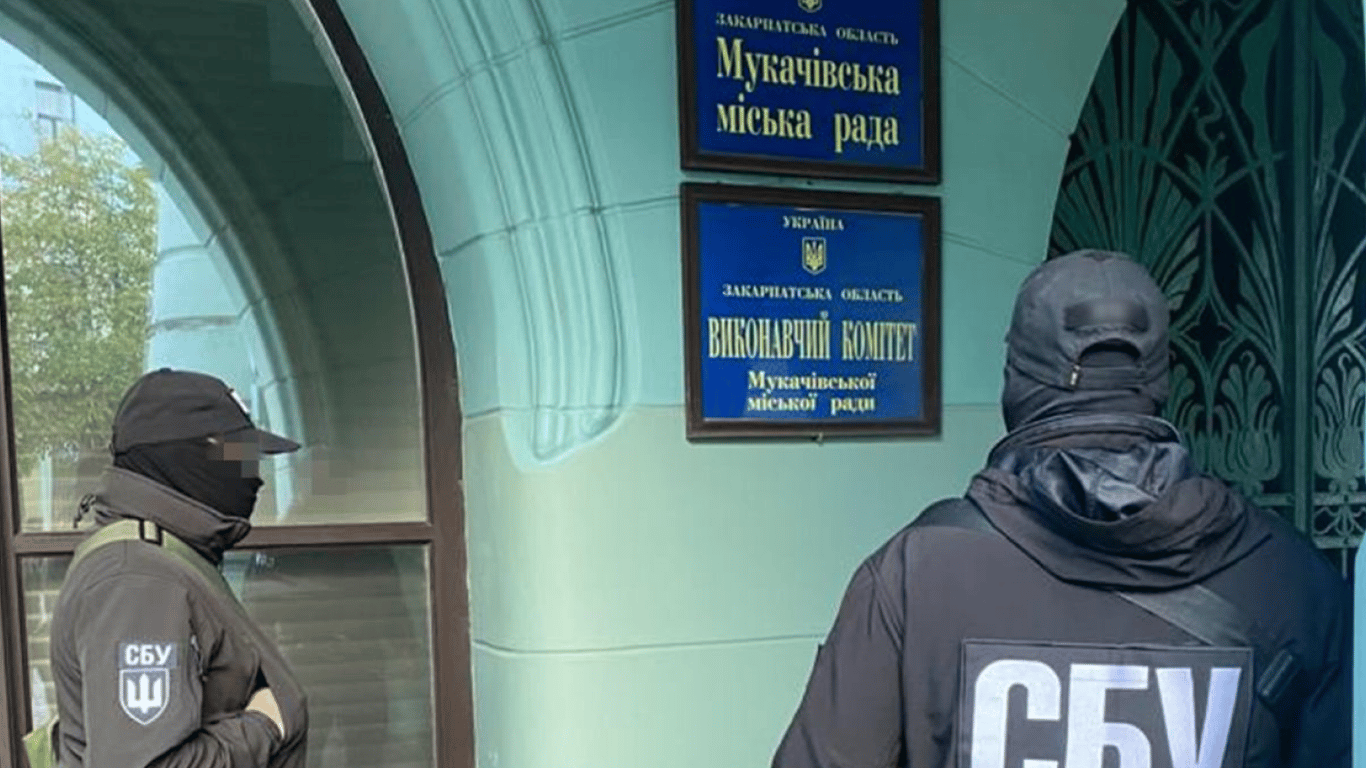 СБУ подтвердила проведение обысков у руководства города Мукачево