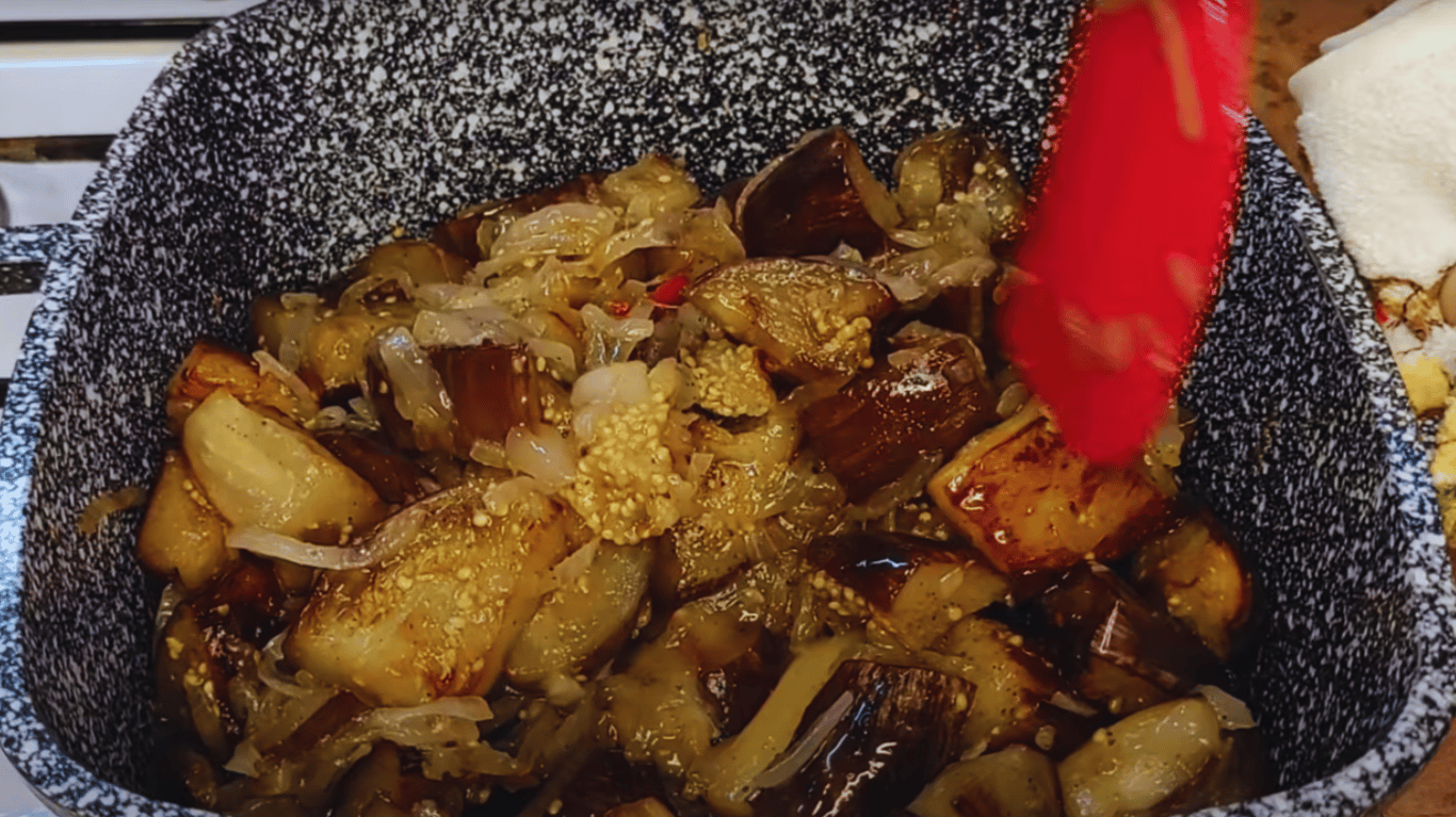 баклажани по-грузинськи з часником