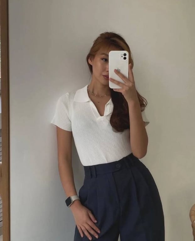 Футболка-поло особливо актуальна цього сезону