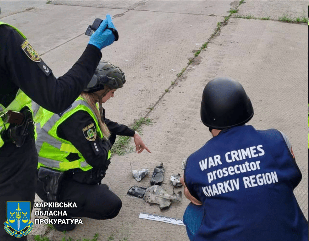 Ракетный обстрел Харькова — появились фото последствий атаки РФ - фото 2