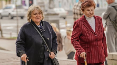 Право женщин на пенсию — требования и особенности в 2025 году - 285x160