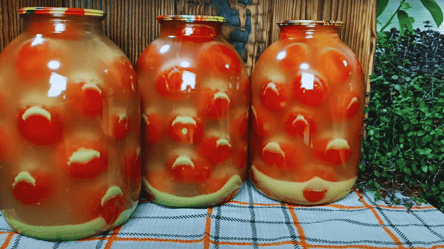 Помидоры с горчицей на зиму — рецепт без дополнительных специй - 285x160