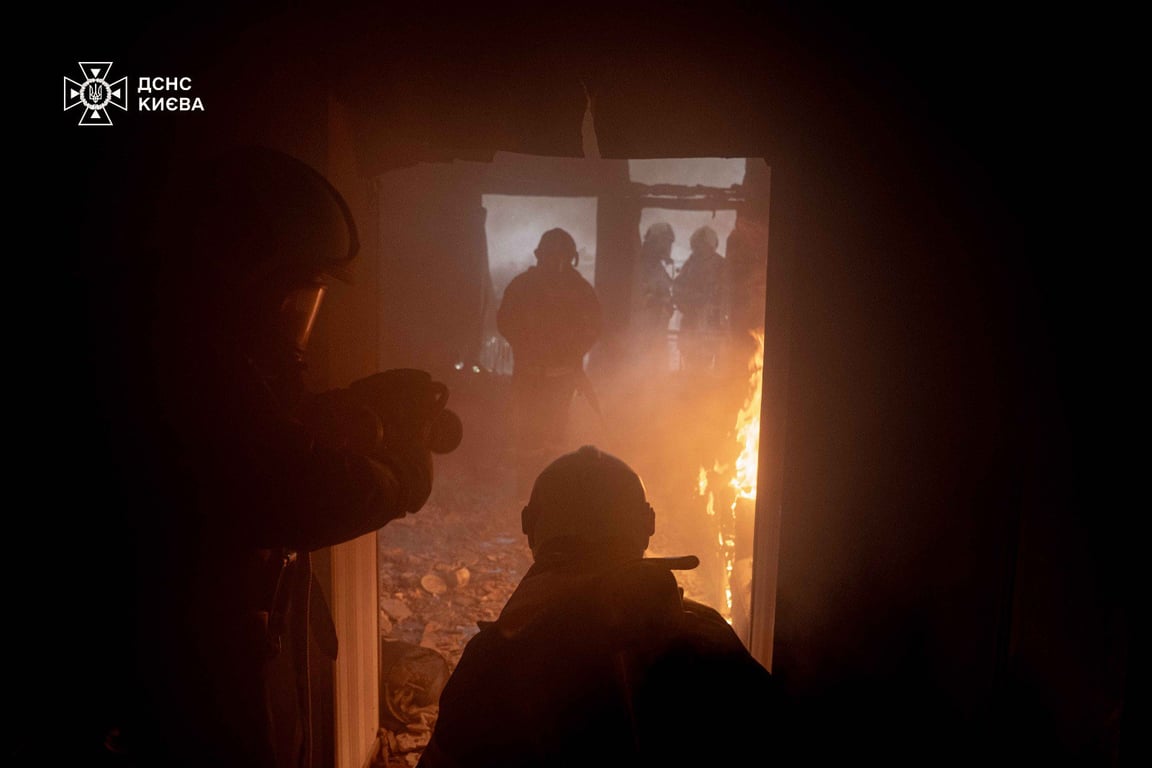 Наслідки пожежі в готелі Дніпро в Києві 5 лютого