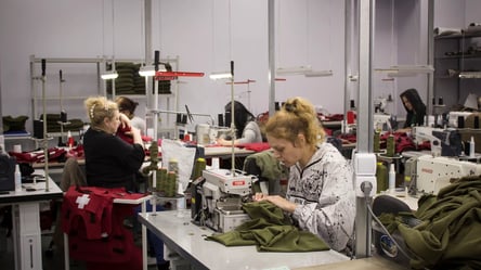 На Львівщині запрацювало соціальне підприємсто, де шиють форму для військових - 285x160