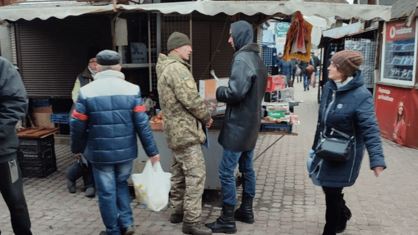 Мобілізація в Україні — скільки чоловіків можуть призвати на службу