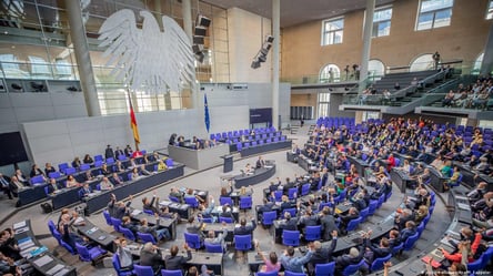 В Німеччині планують перевірити зв'язки депутатів Бундестагу з російською ФСБ - 285x160