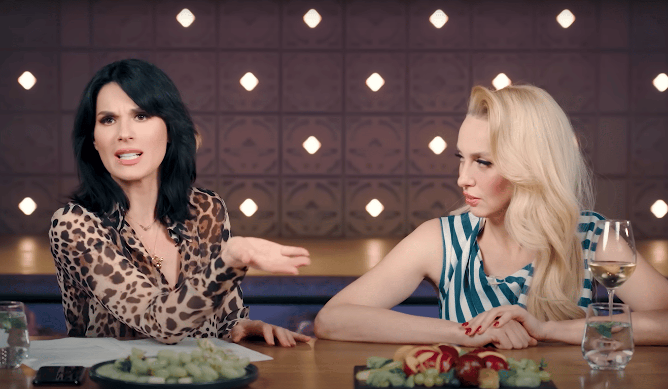 Маша Ефросинина и Оля Полякова