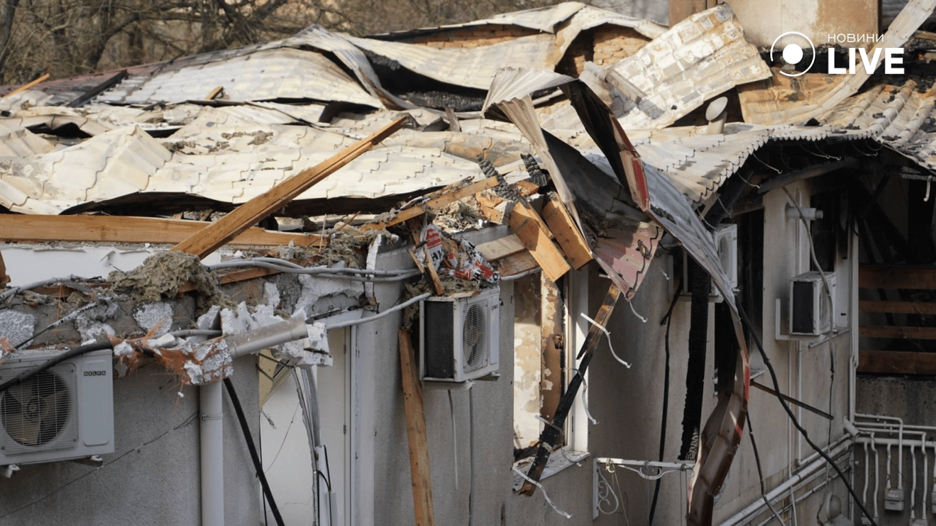 Фоторепортаж з місця атаки на Одесу