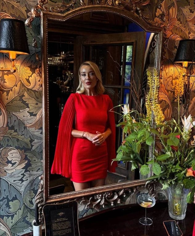 Не надевайте это в новогоднюю ночь — цвета, что принесут неудачу - фото 2