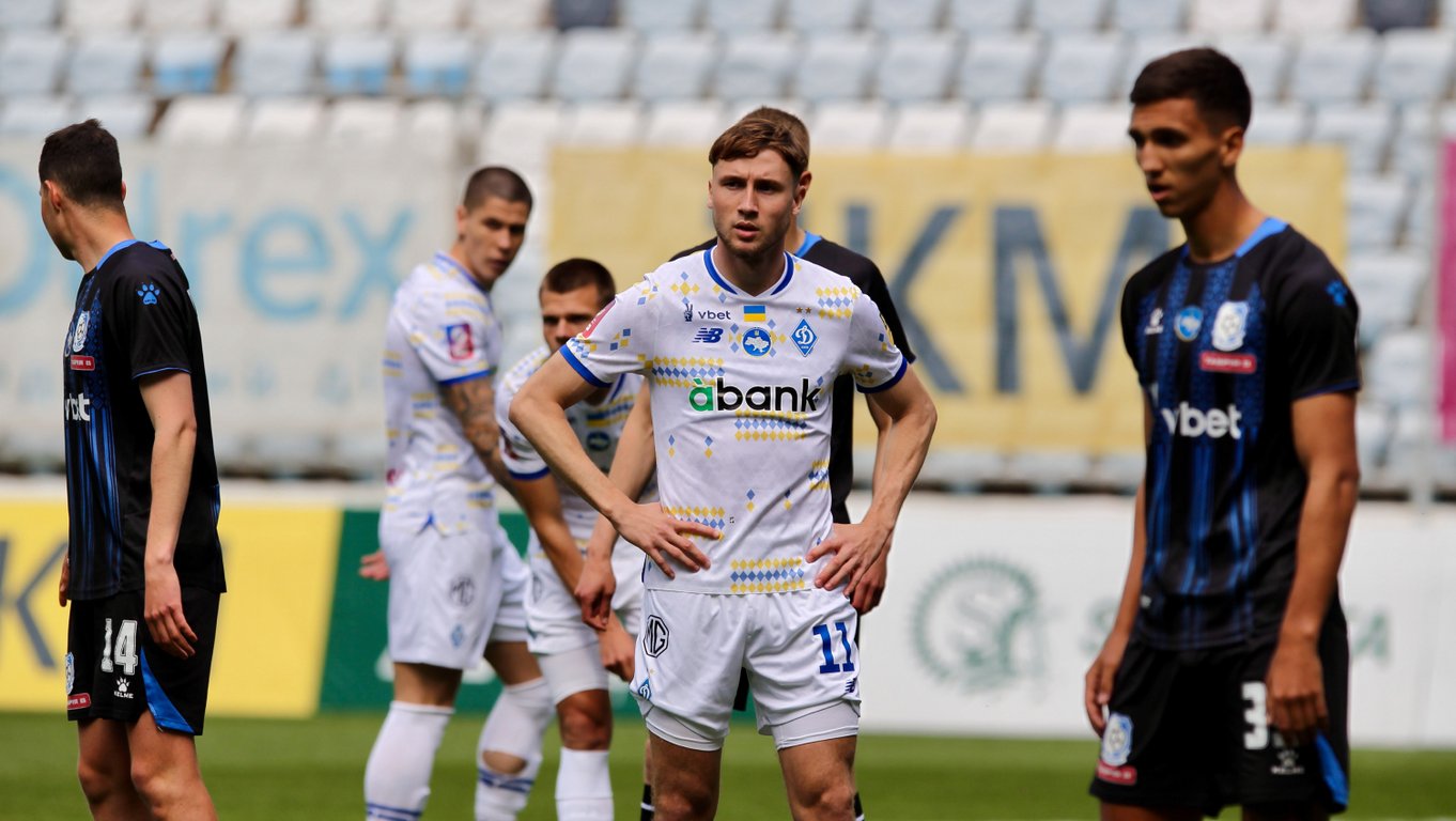 Владислав Ванат