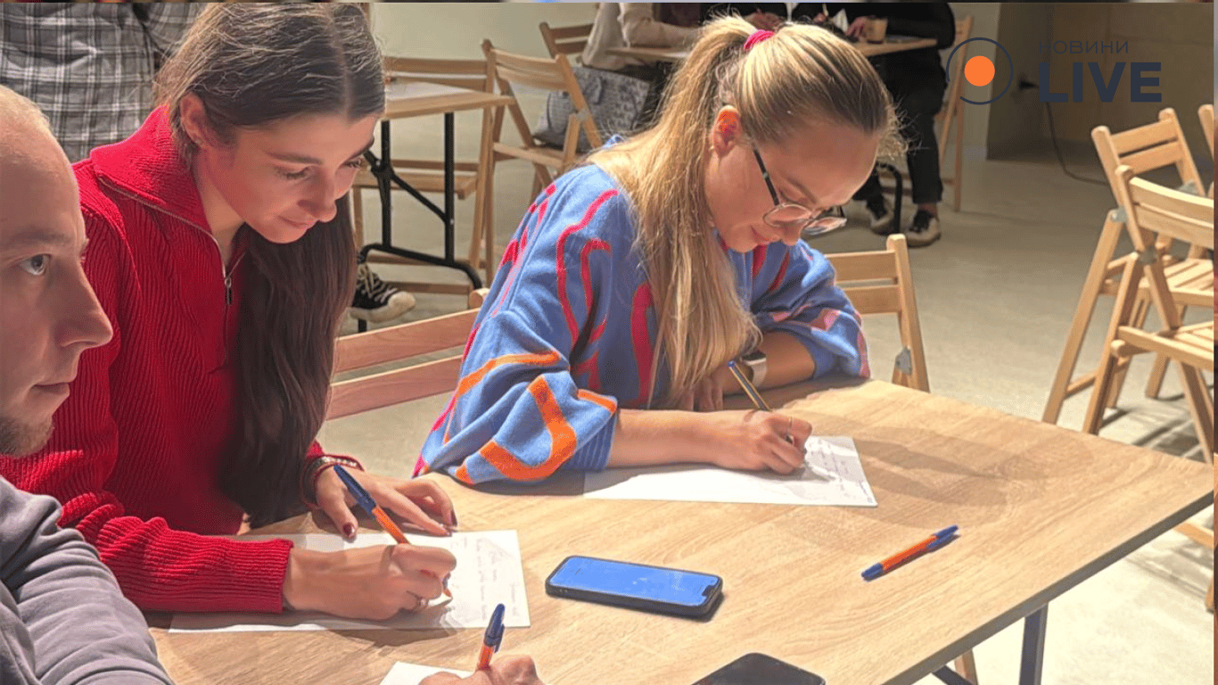 В День письменности состоялся традиционный радиодиктант единства