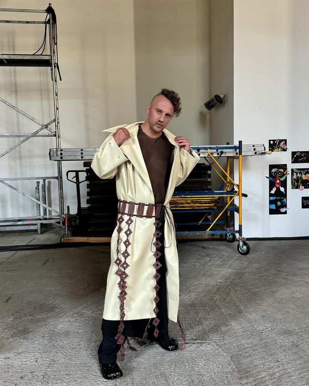 Євген Клопотенко спробував свої сили в моделінгу. Фото: instagram.com/klopotenko