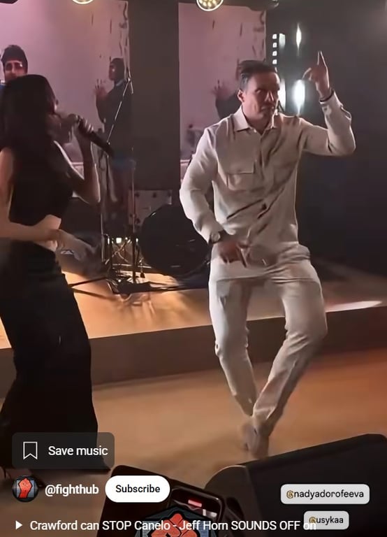 Александр Усик