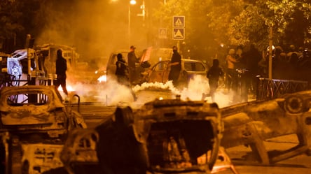 Протести у Франції: поліцейському, який застрелив підлітка, оголосили підозру - 285x160