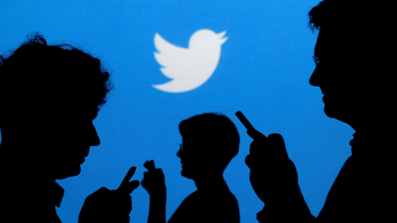 Голова відділу довіри та безпеки Twitter подала у відставку