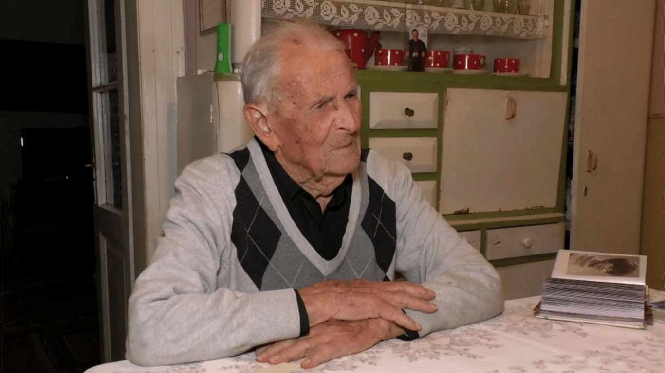Украинец из Ужгорода отпраздновал 106-й день рождения — в чем секрет долголетия