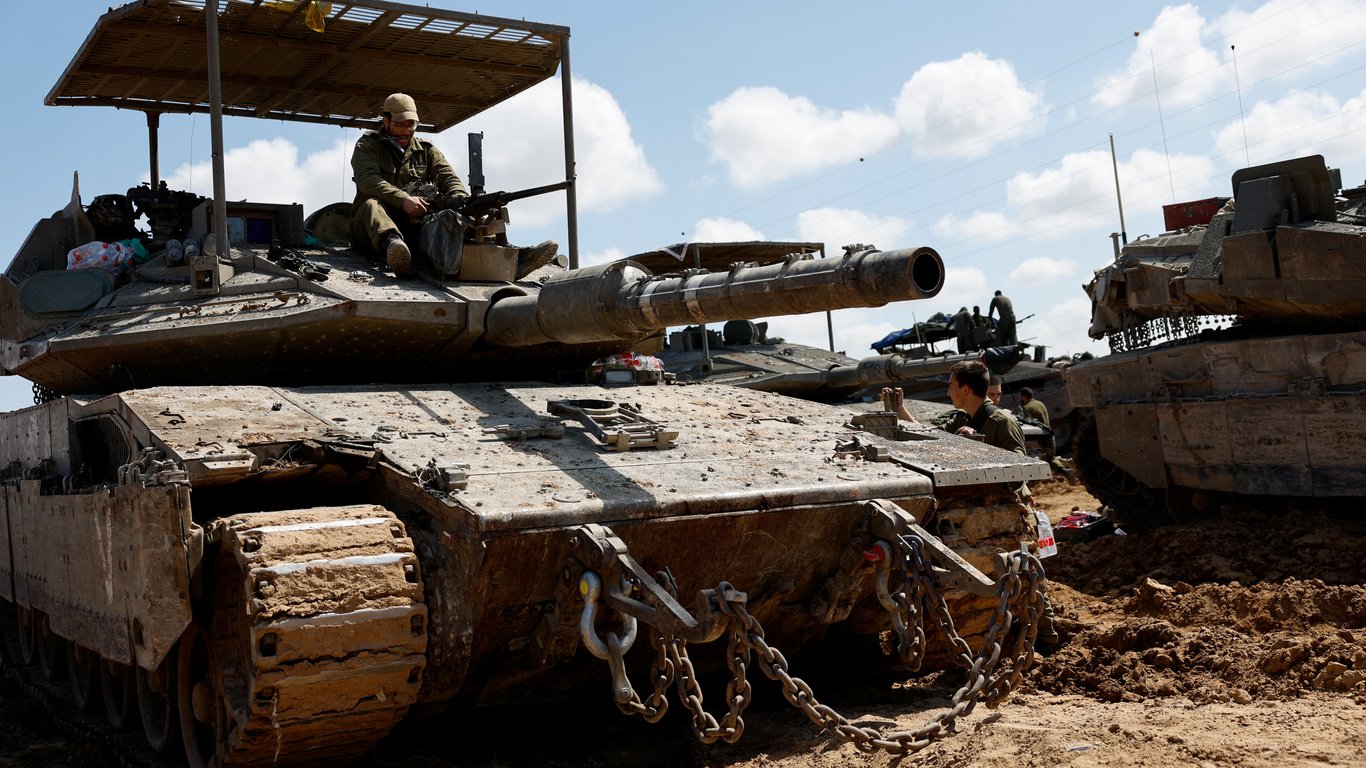 Ізраїль готується до відбиття потенційної загрози від Ірану, — Bloomberg