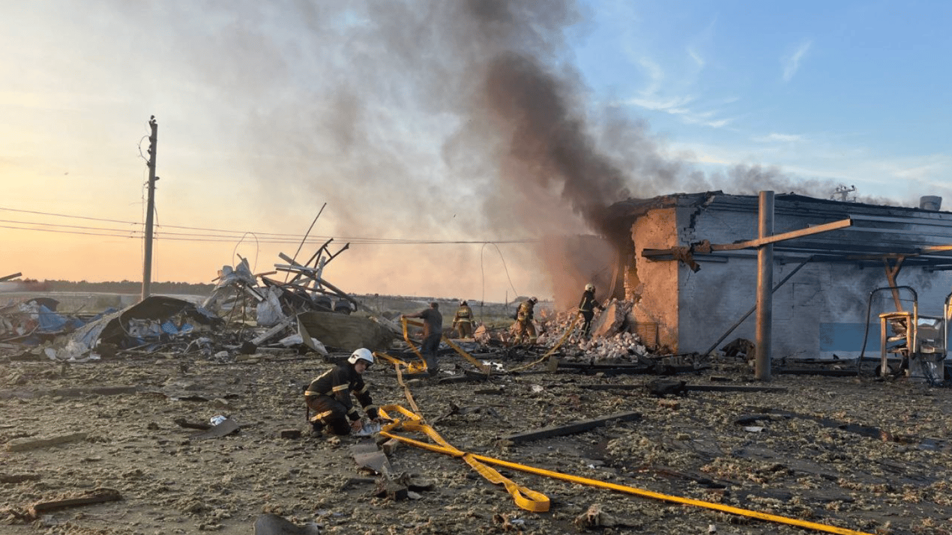 Взрывы в Умани Черкасской области 8 июня 2023 - в ОВА рассказали о последствиях