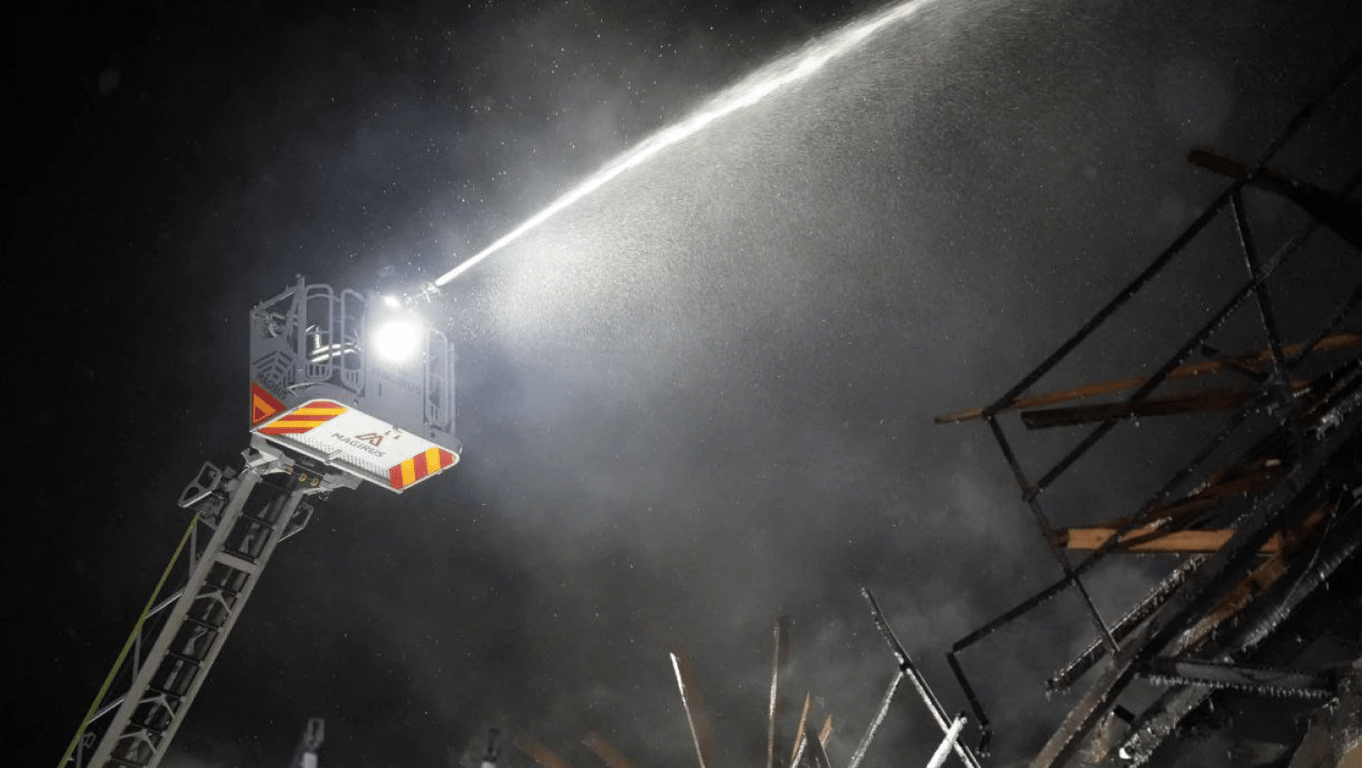 Рятувальники на місці атаки