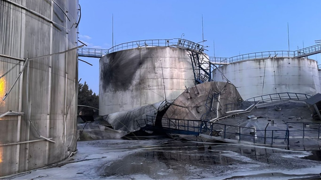 Забруднення моря олією