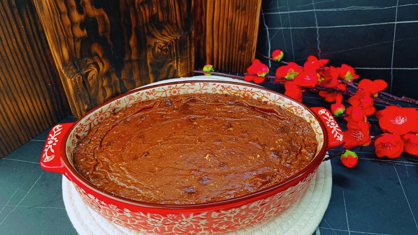 Шоколадная творожная запеканка из 5 ингредиентов: низкокалорийный рецепт