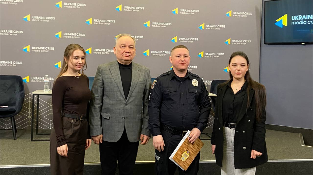 Ескендер Барієв 