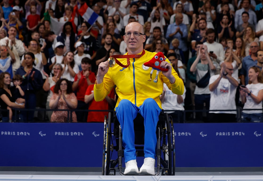 Олександр Комаров