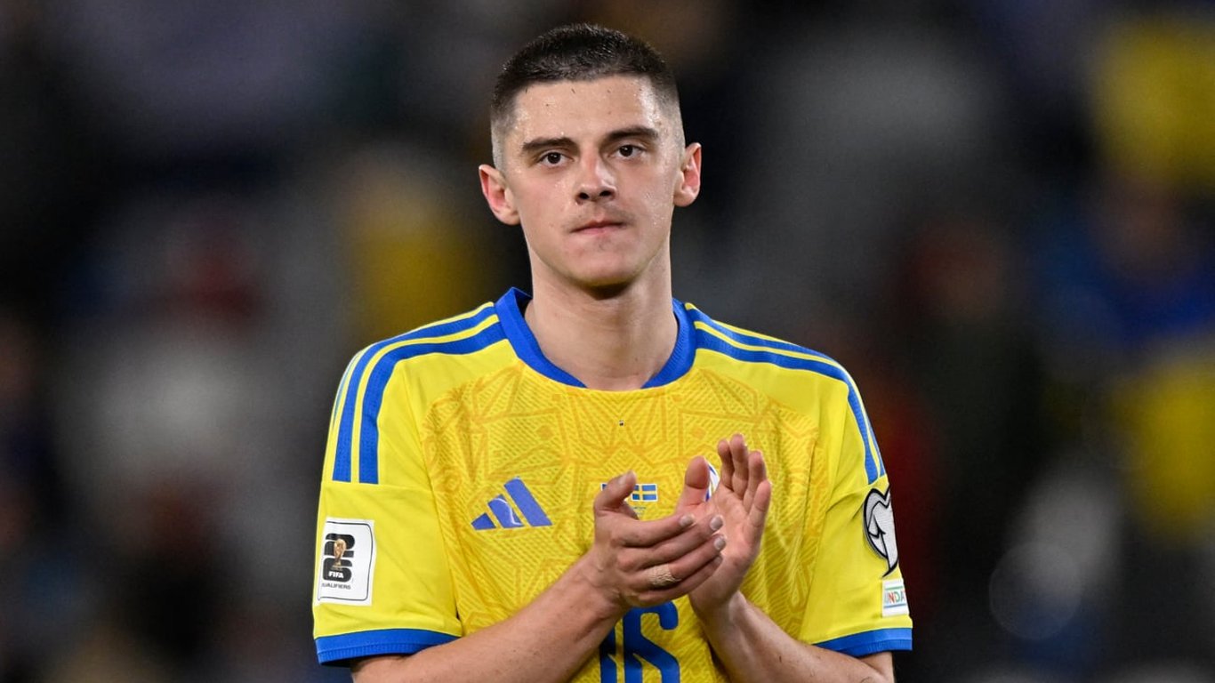 Эвертон хочет продлить контракт с Миколенко, чтобы продать игрока