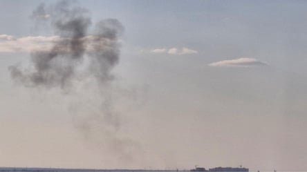 В Одессе прогремела серия взрывов: угроза ударных беспилотников - 290x166