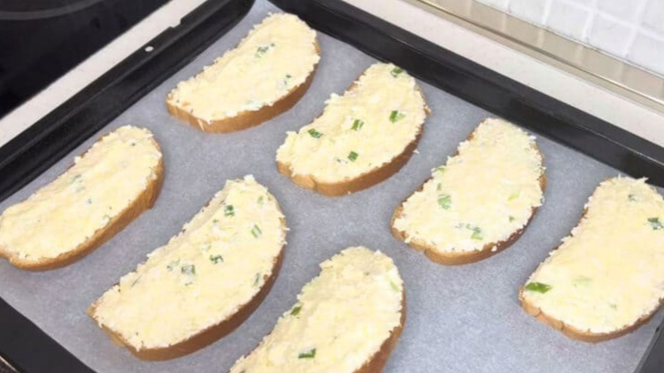 гарячі бюджетні бутерброди на сніданок 