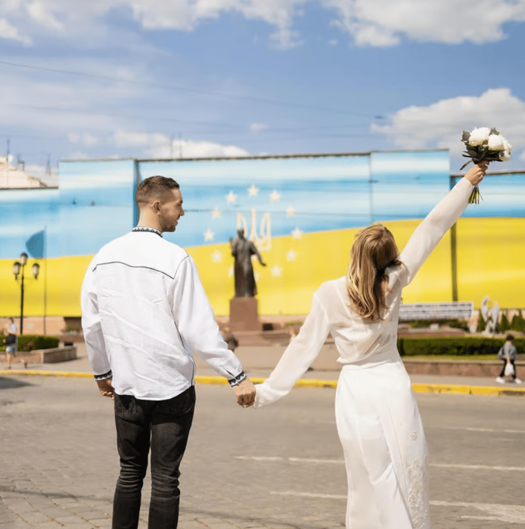 Ирина Сопонару и ее любимый на свадебной фотосессии