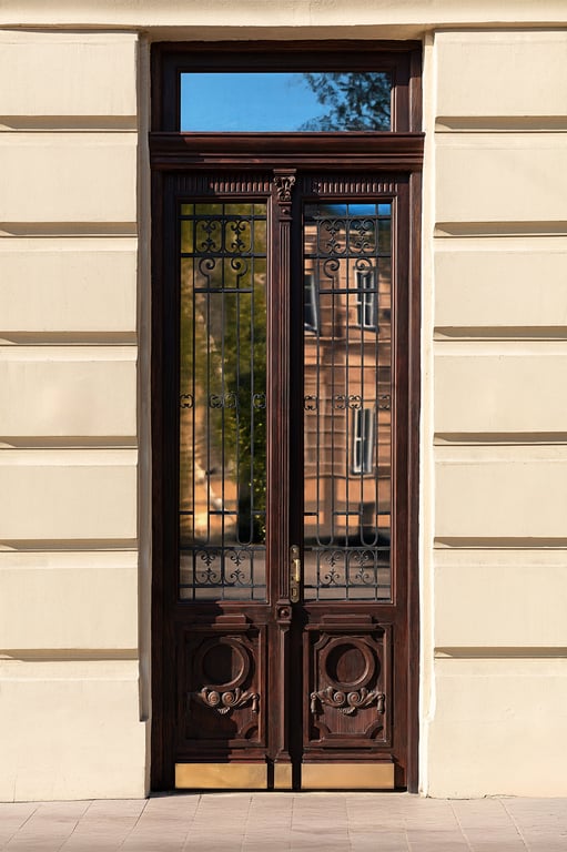 В Одесі відреставрували історичні двері — де саме - фото 3