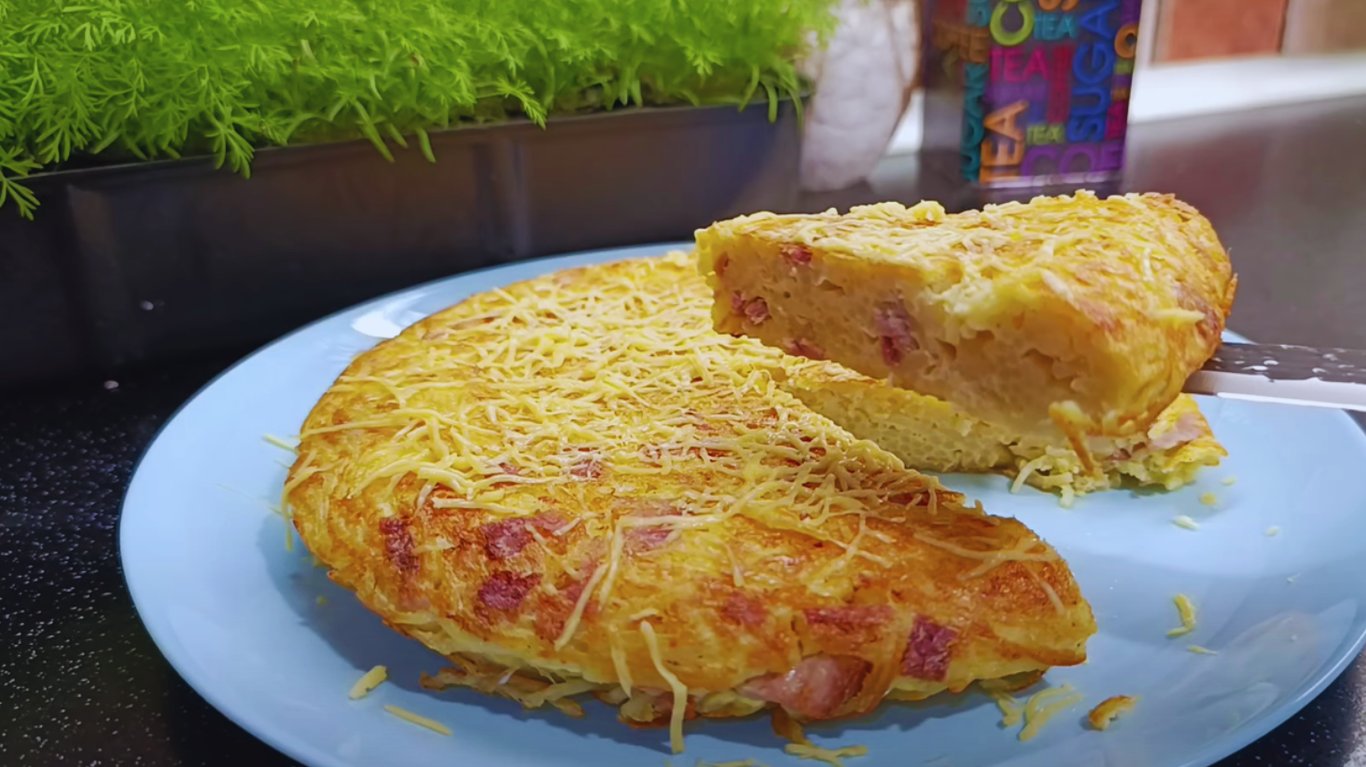 рецепт запіканки з шинкою на сковороді