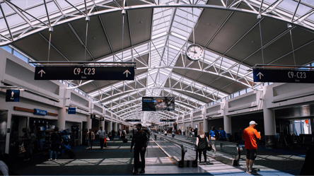 Жодних скасованих планів — які авіакомпанії не затримують рейси - 285x160