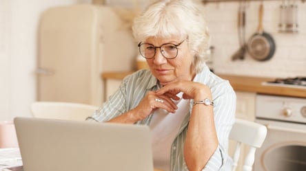 Підтримка США — як і де можуть отримати гроші ті, кому 60+ - 290x160