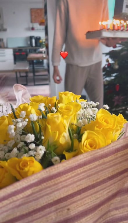 Зоя Мозгова показала, як кохана вітала її з 31-річчям