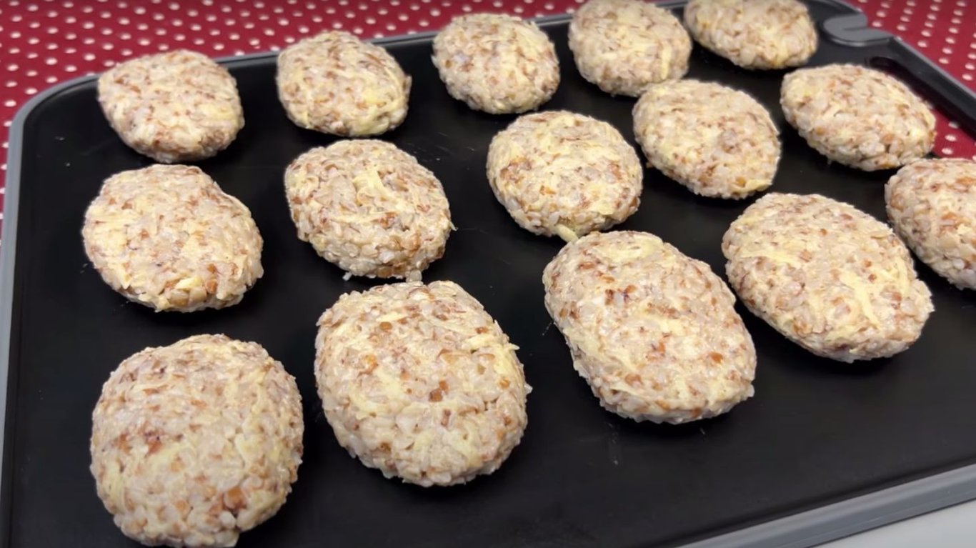 як приготувати пісні гречаники