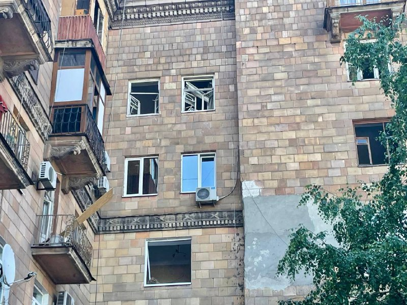 На Запоріжжі ліквідовують наслідки нічної атаки — що відомо - фото 1