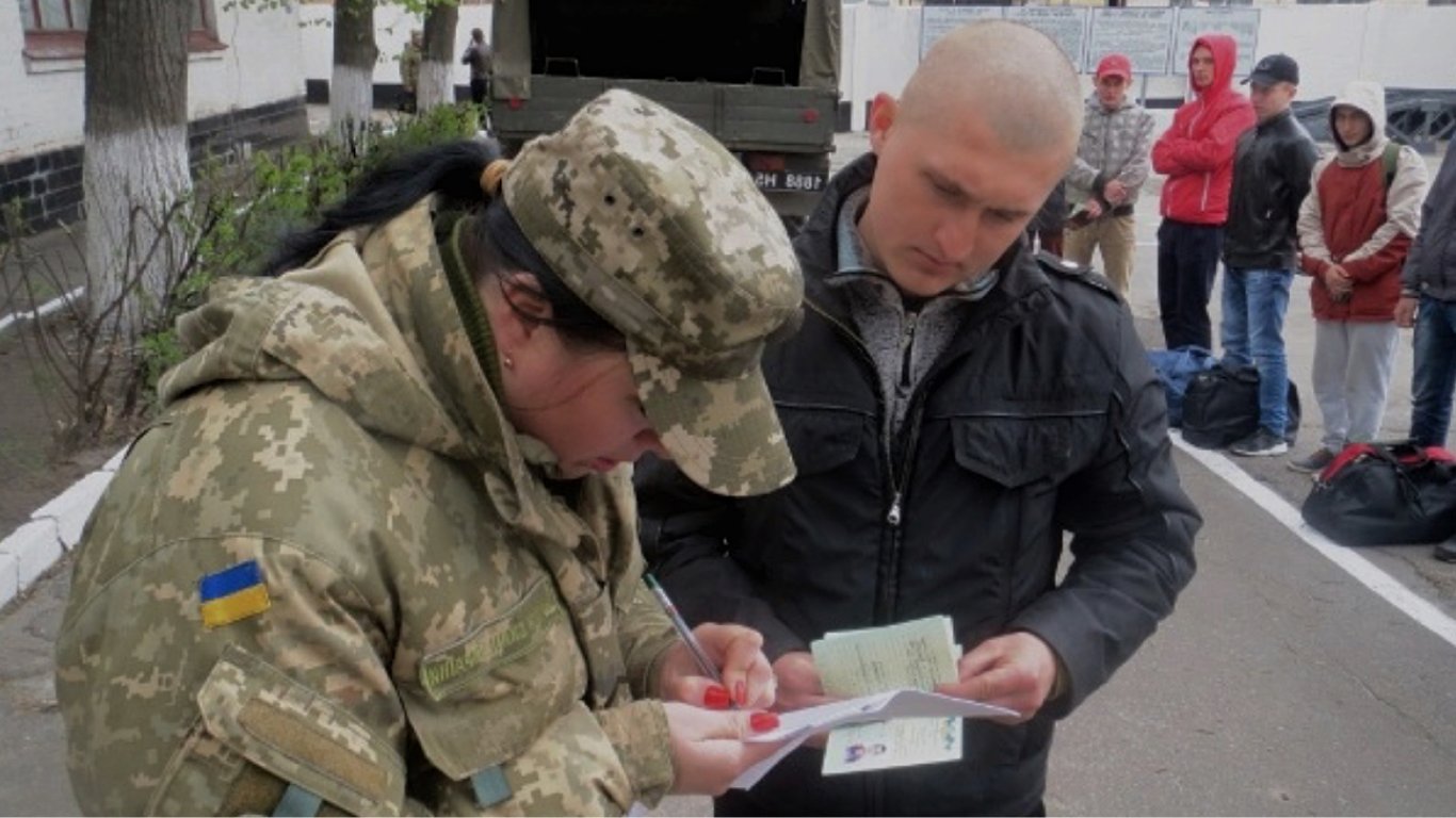 Мобілізація в Україні — як чоловікам правильно відмовитися від повістки