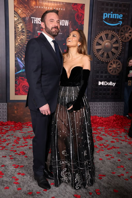 Акторка Дженніфер Лопес з чоловіком, актором Беном Аффлеком. Фото: Reuters